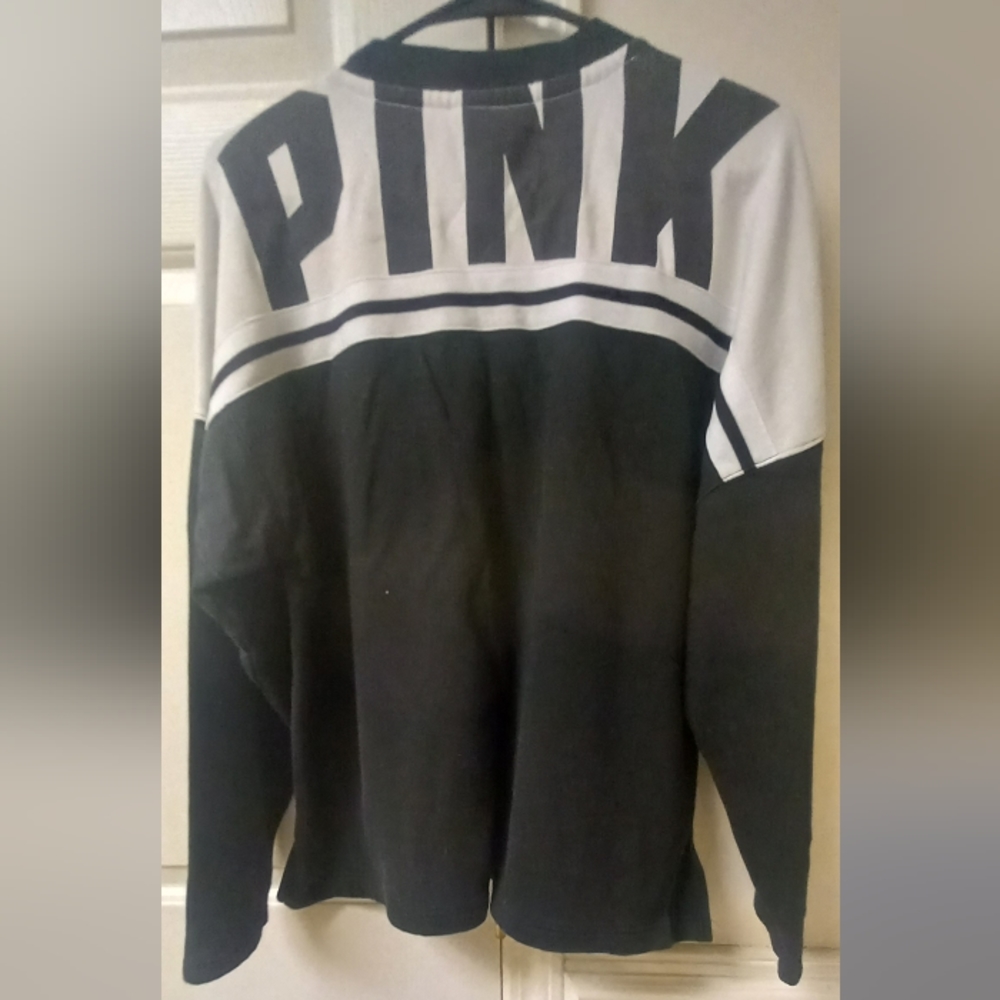 #19 Adorable VS Pink Crew 🤍🖤